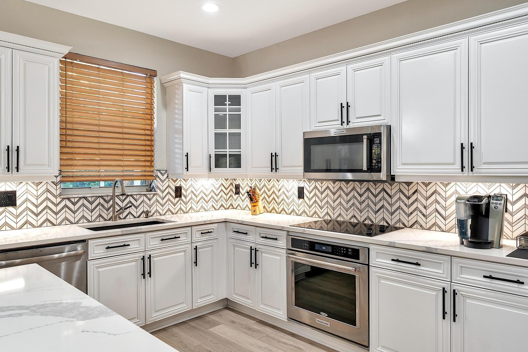 2079 Reston Circle Royal Palm Beach, FL 33411 - Photo 12 of 55 2079 - 031