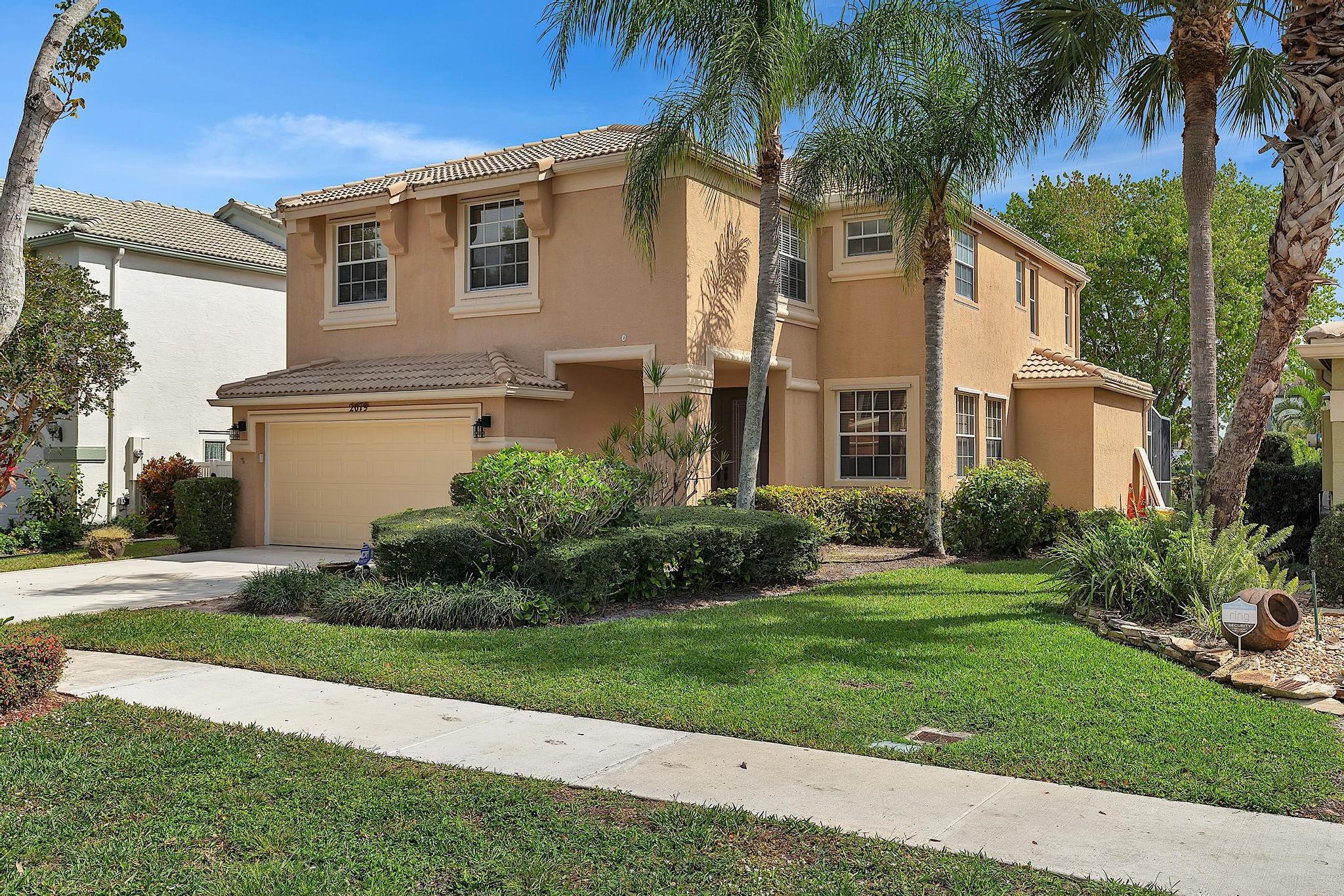 2079 Reston Circle Royal Palm Beach, FL 33411 - Photo 4 of 55 JML01234