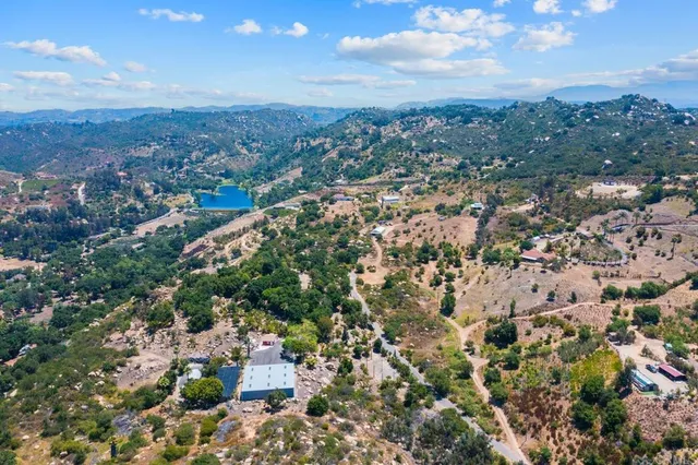 $720,000 | 2620 Mar Vinga Lane, Fallbrook, CA 92028