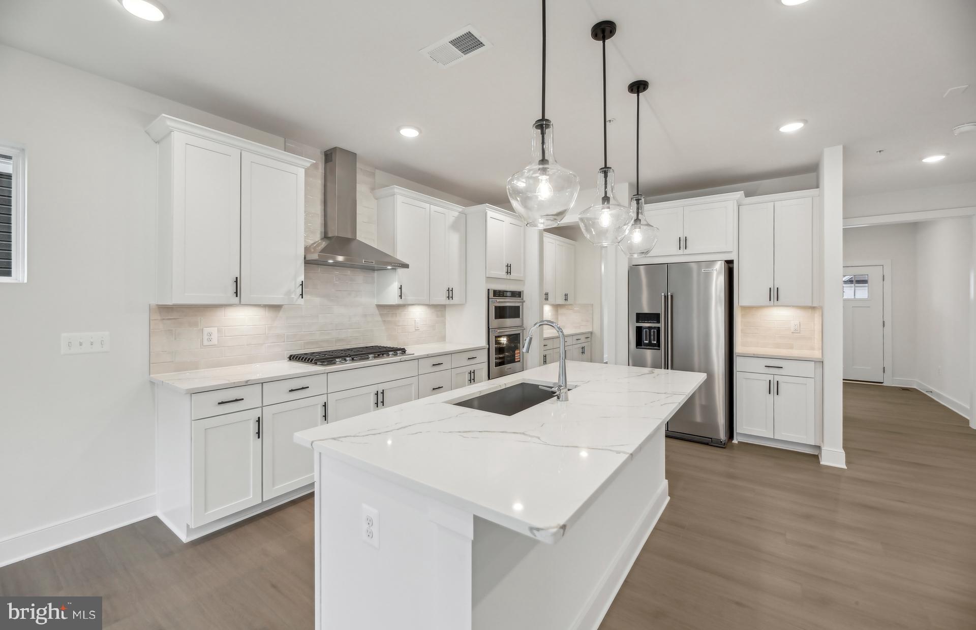 22504 Sculpin Brook Road Boyds, MD 20841 - Photo 9 of 46 Kitchen