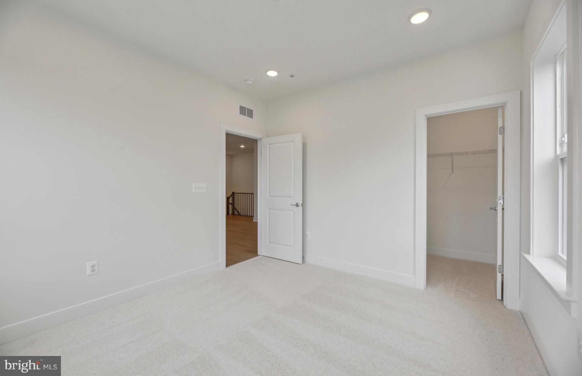 22504 Sculpin Brook Road Boyds, MD 20841 - Photo 33 of 46 Secondary Bedroom
