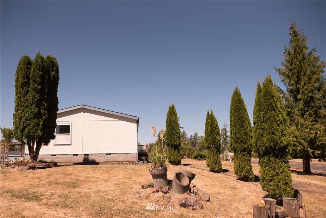 141 Shenandoah Road Silverlake, WA 98645 - Photo 2 of 22 Gallery Image 2