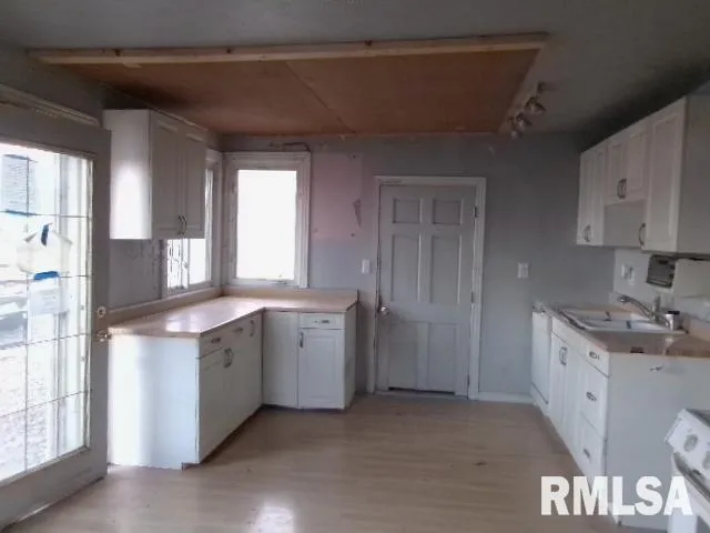 $84,900 | 14019 North Edgewater Drive, Chillicothe, IL 61523