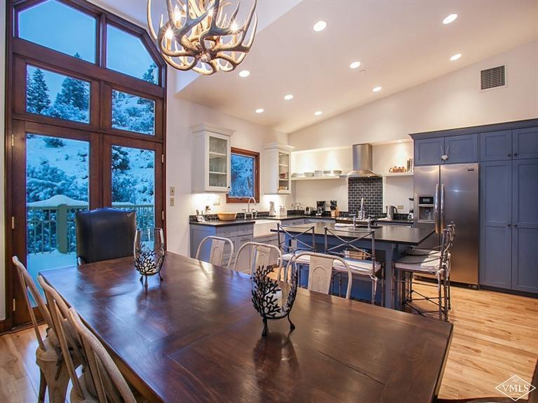 355 Offerson Road, Unit P3 Beaver Creek, CO 81620 - Photo 11 of 25 This residence is offered fully furnishe