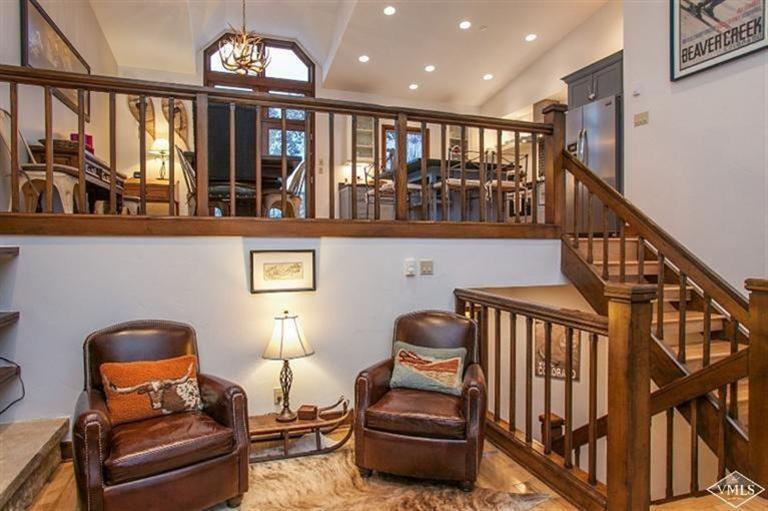 355 Offerson Road, Unit P3 Beaver Creek, CO 81620 - Photo 7 of 25 Plenty of seating in this open floor pla