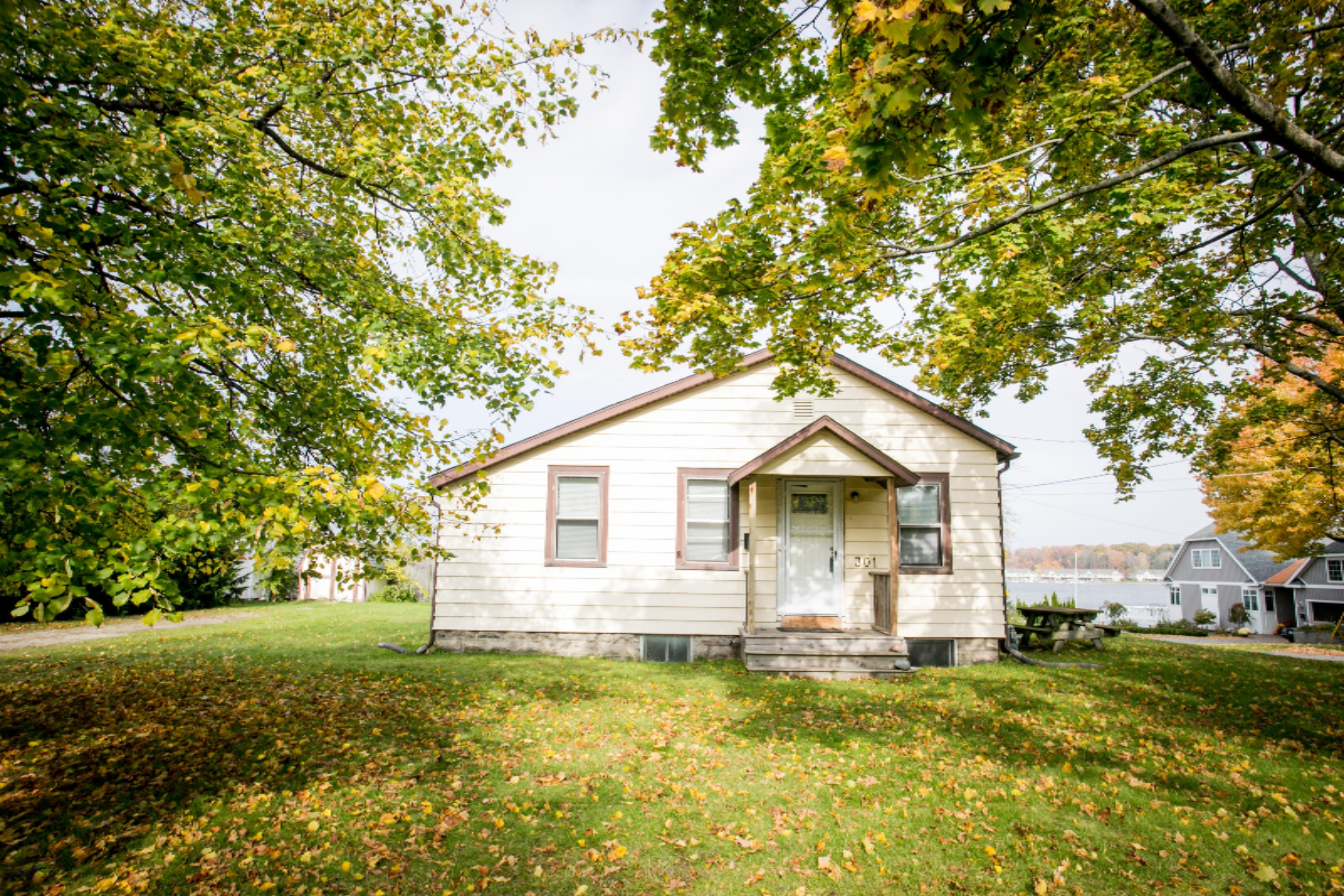 301 Barber Street Spring Lake, MI 49456 - Photo 1 of 16 barber-6776