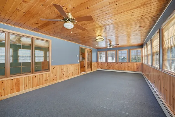 $499,900 | 11 Laurel Drive, Easthampton, MA 01027