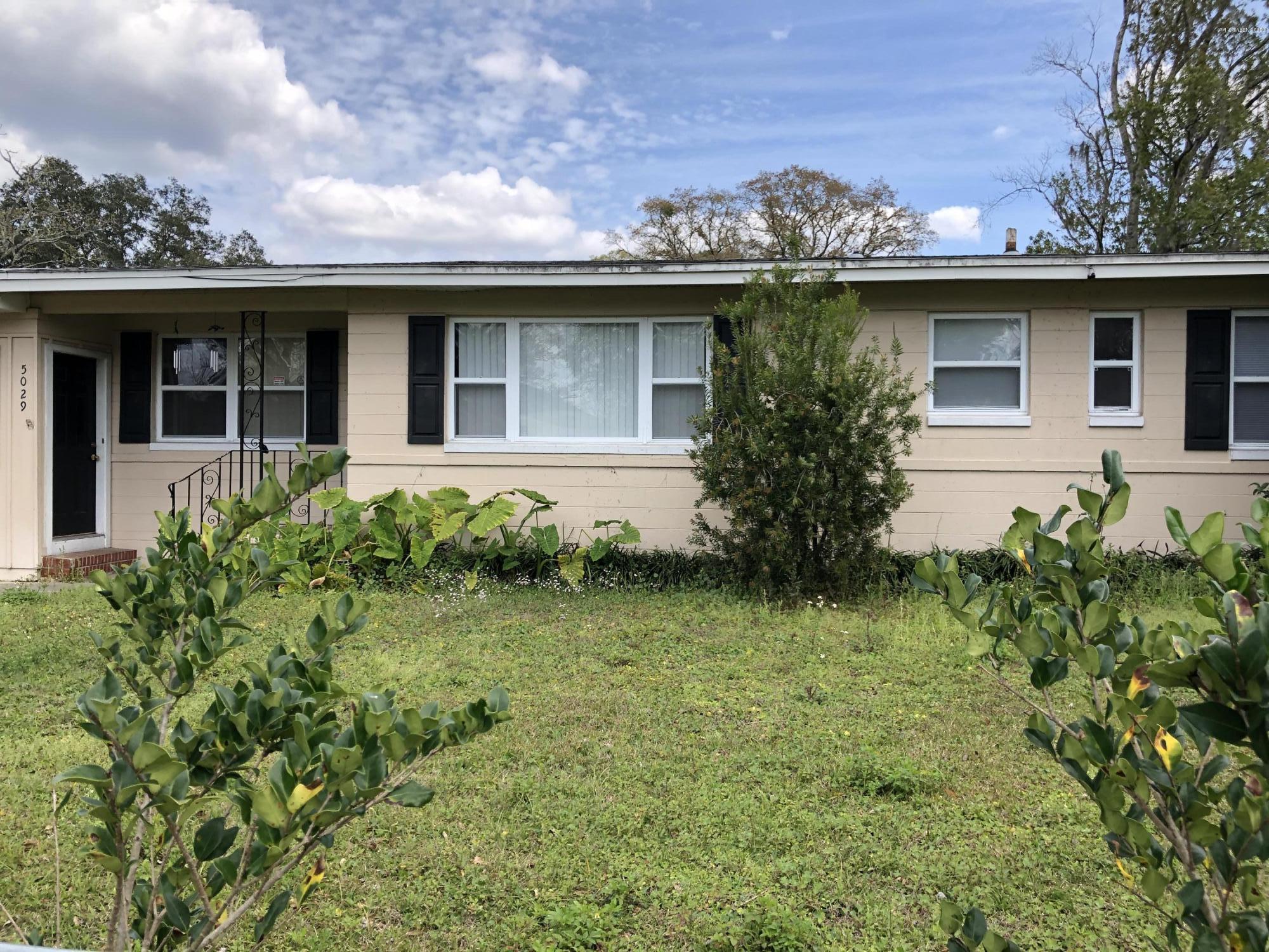 5029 Jammes Road Jacksonville, FL 32210 - Photo 1 of 20 Front