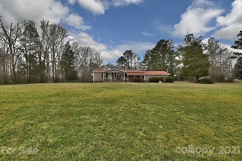 2096 Columbia Road Chester, SC 29706 - Photo 1 of 20 Gallery Image 1