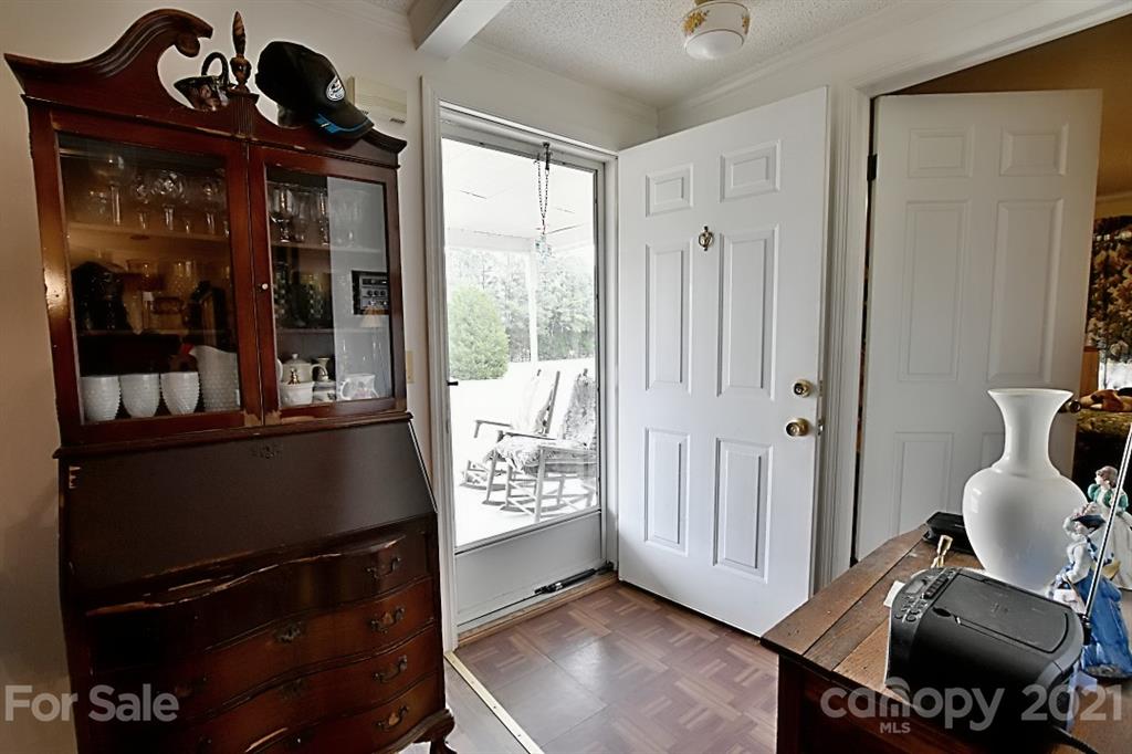 2096 Columbia Road Chester, SC 29706 - Photo 5 of 20 Gallery Image 5