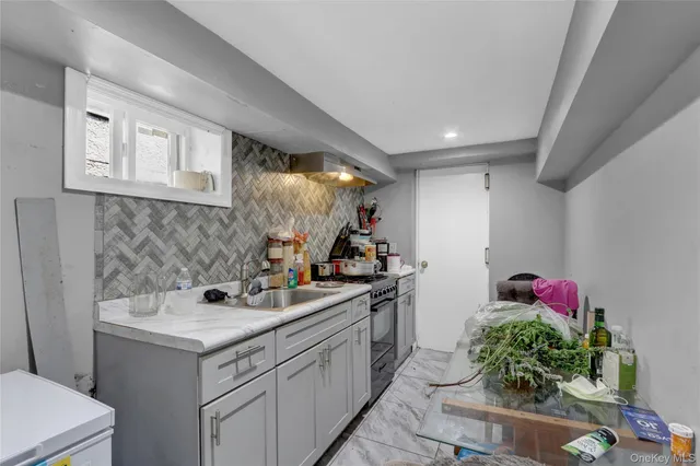 $899,999 | 104-45 198th Street | Hollis