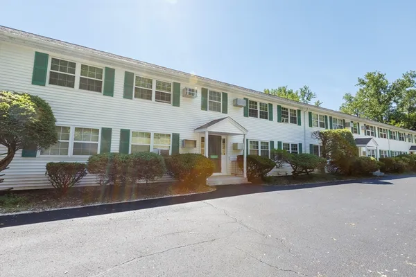 $199,999 | 11 Wysocki Drive, Unit 36, Dudley, MA 01571