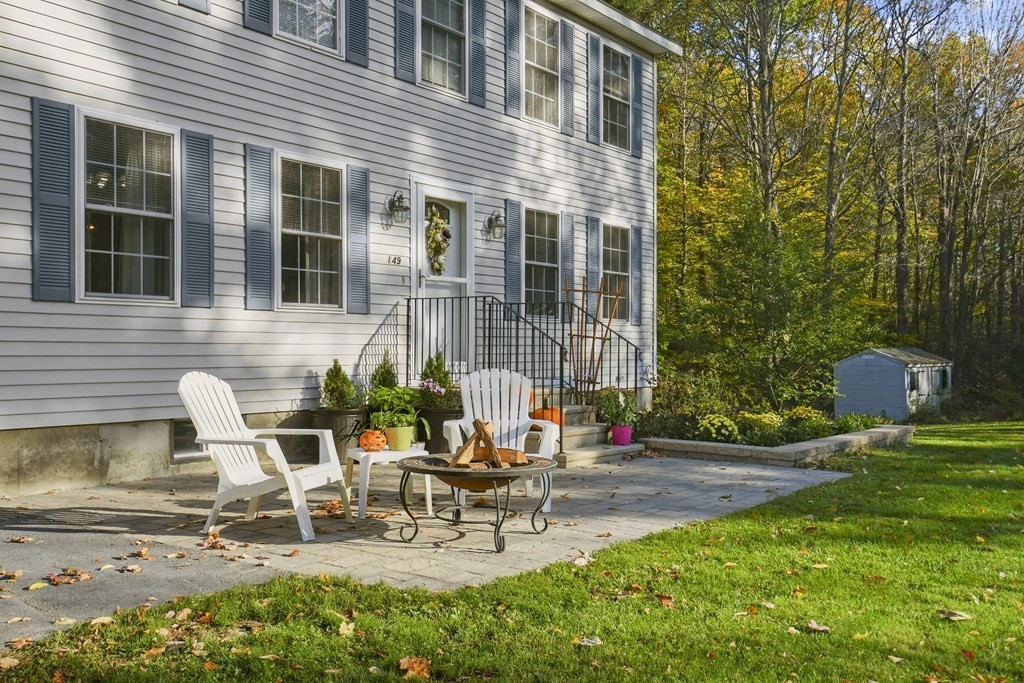 149 New Westminster Road Hubbardston, MA 01452 - Photo 4 of 34 Gallery Image 4