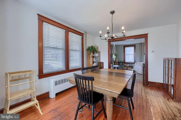 $299,900 | 277 Sprecher Road, Lancaster, PA 17603