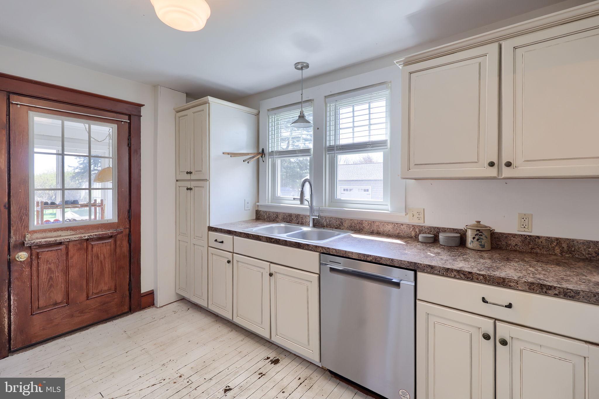 277 Sprecher Road Lancaster, PA 17603 - Photo 18 of 47