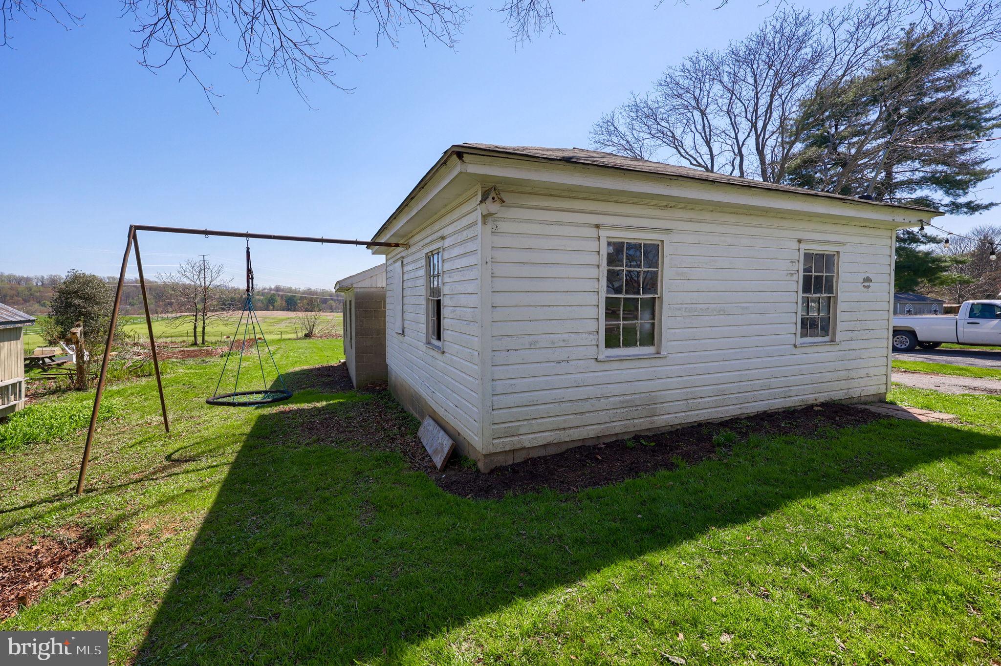 277 Sprecher Road Lancaster, PA 17603 - Photo 40 of 47