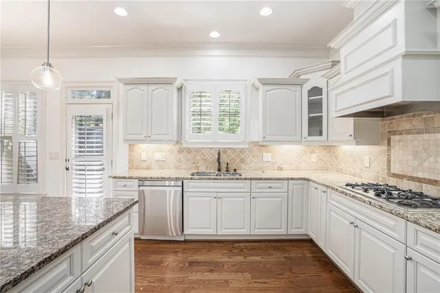 $725,000 | 3301 Chastain Ridge Drive, Marietta, GA 30066