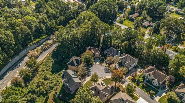 $725,000 | 3301 Chastain Ridge Drive, Marietta, GA 30066