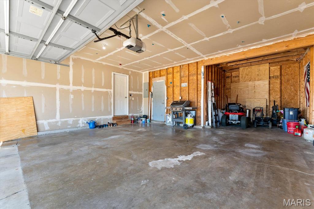 409 Hartmann Lane Waterloo, IL 62298 - Photo 13 of 36