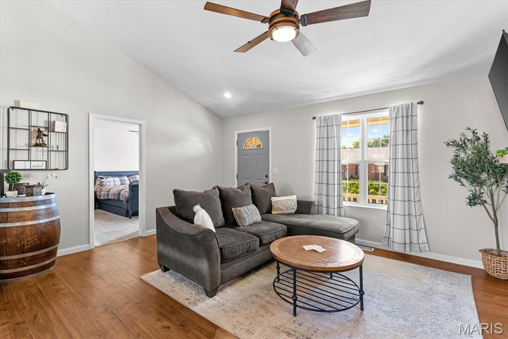 409 Hartmann Lane Waterloo, IL 62298 - Photo 17 of 36