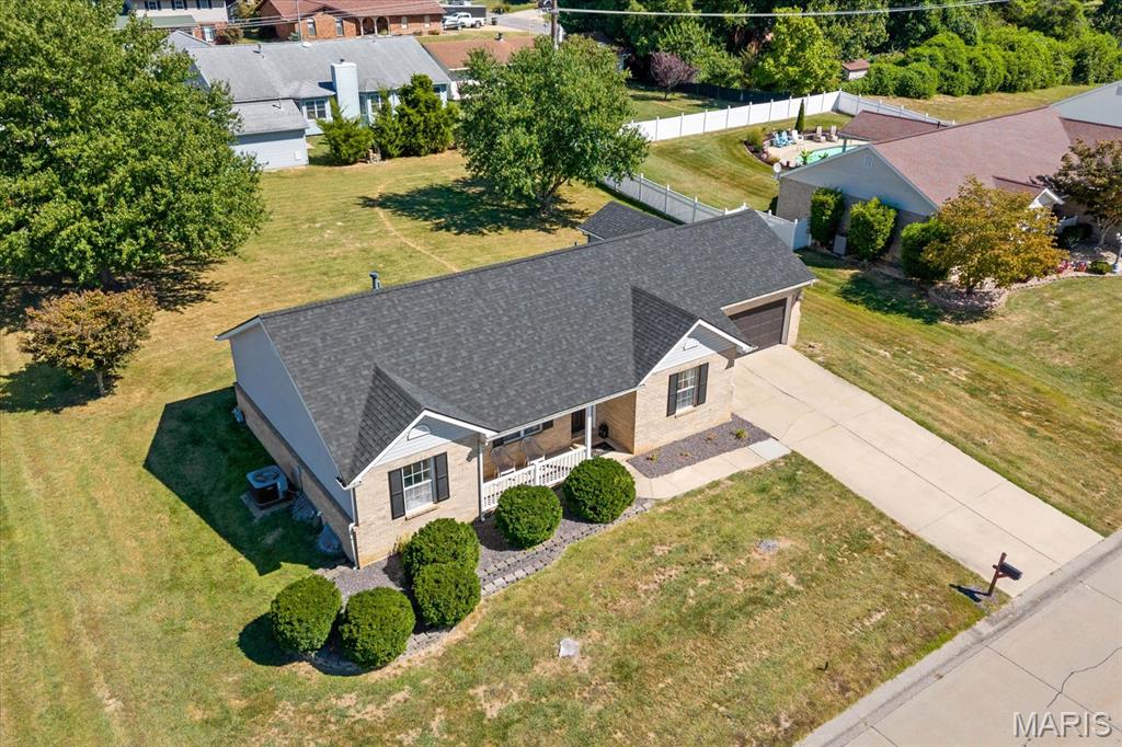 409 Hartmann Lane Waterloo, IL 62298 - Photo 7 of 36