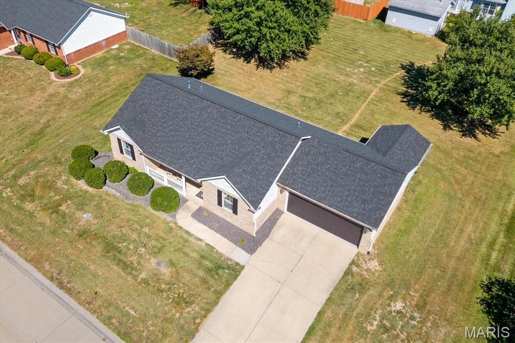 409 Hartmann Lane Waterloo, IL 62298 - Photo 10 of 36