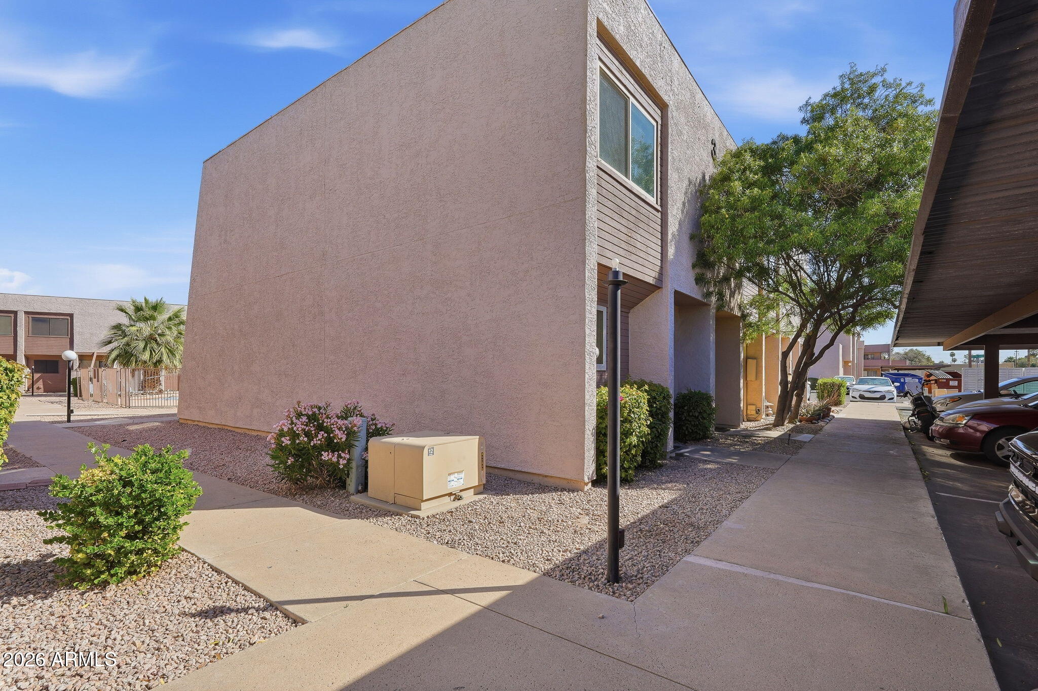 834 West 14th Street Tempe, AZ 85281 - Photo 5 of 53 ListerPros_016