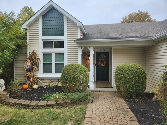 $339,900 | 9172 Fireside Drive, Indianapolis, IN 46250