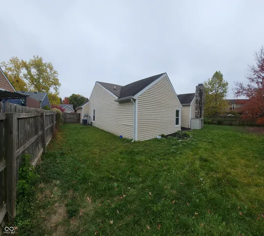 $339,900 | 9172 Fireside Drive, Indianapolis, IN 46250