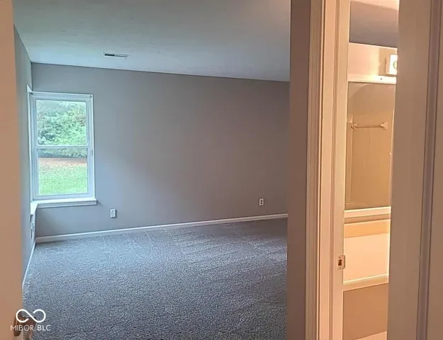 $339,900 | 9172 Fireside Drive, Indianapolis, IN 46250