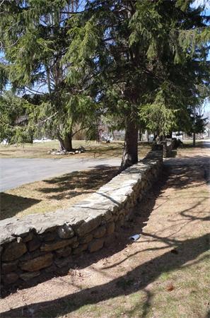 29 Putnam Road Sturbridge, MA 01566 - Photo 15 of 19 a view of ocean view with large tree
