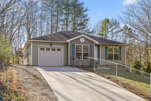 $365,000 | 10700 Lonnie Lane, Ooltewah, TN 37363