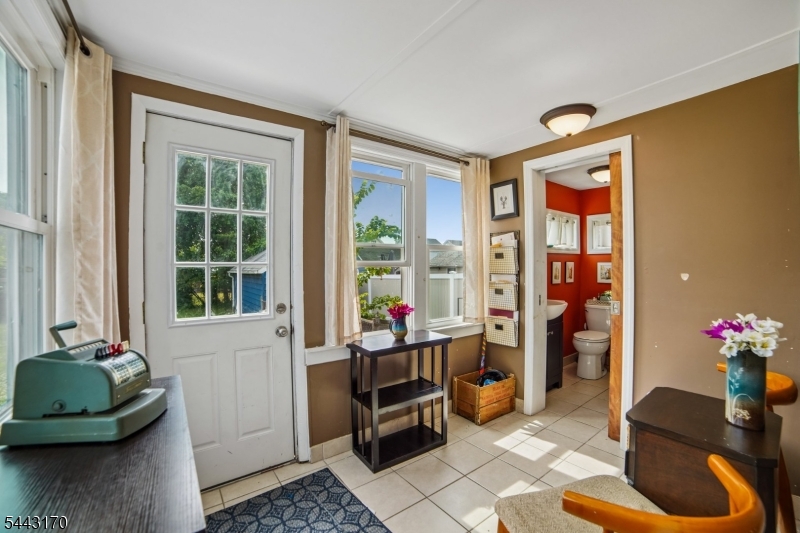 661 Palisade Road Union, NJ 07083 - Photo 14 of 41