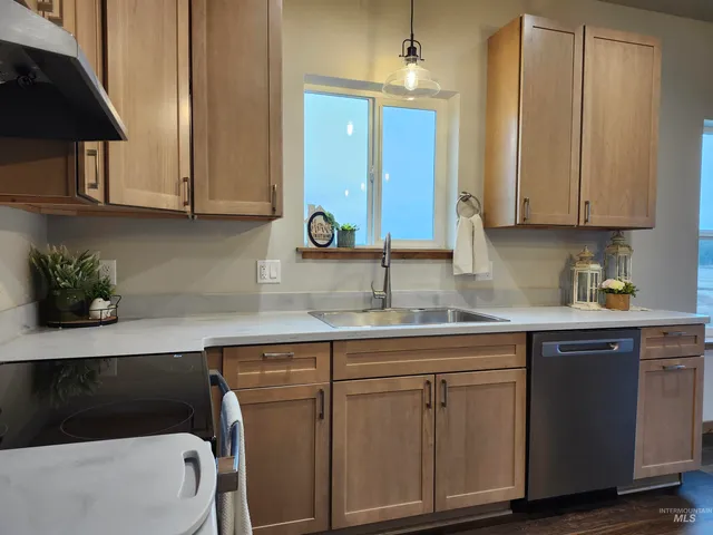 $349,500 | 401 Highline Lane, Potlatch, ID 83855