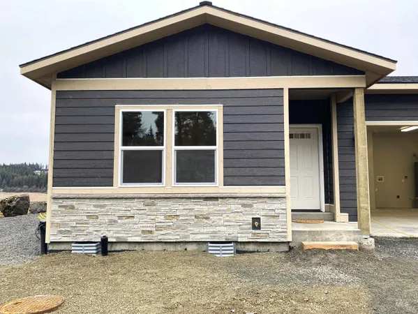 $349,000 | 401 Highline Lane, Potlatch, ID 83855