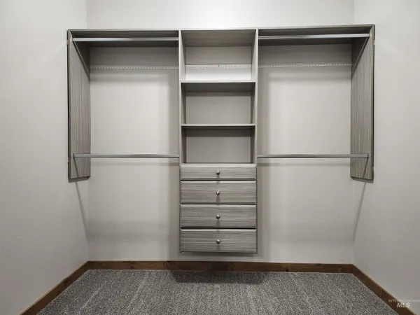 $349,000 | 401 Highline Lane, Potlatch, ID 83855