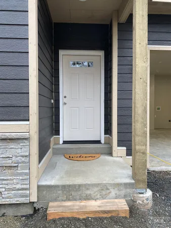 $349,000 | 401 Highline Lane, Potlatch, ID 83855