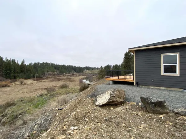 $349,000 | 401 Highline Lane, Potlatch, ID 83855