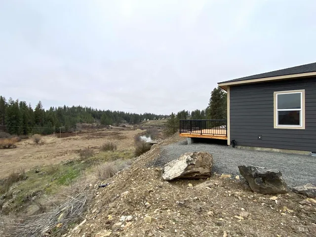 $349,500 | 401 Highline Lane, Potlatch, ID 83855