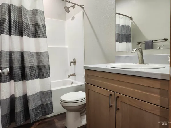 $349,000 | 401 Highline Lane, Potlatch, ID 83855