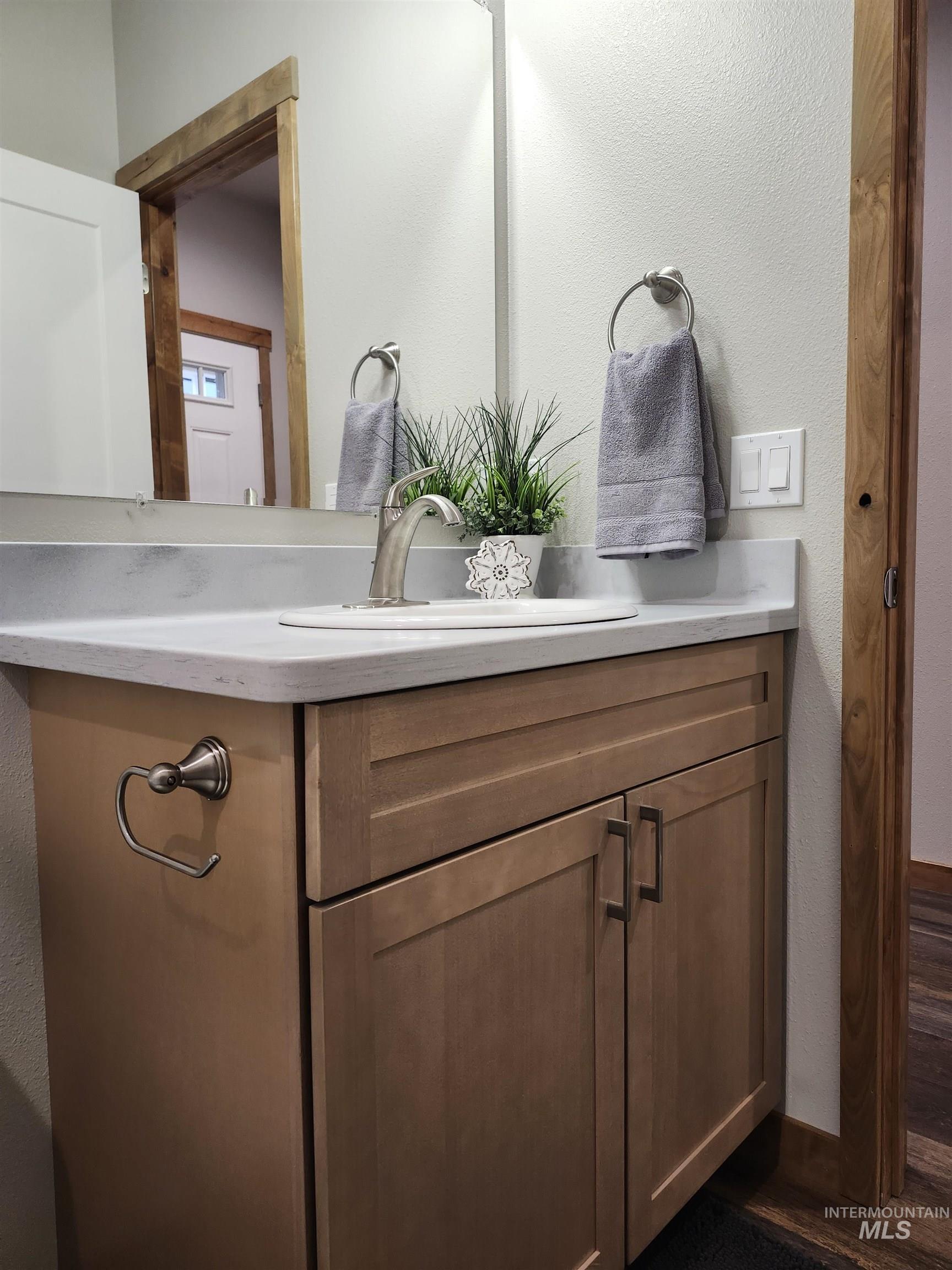 401 Highline Lane Potlatch, ID 83855 - Photo 8 of 47