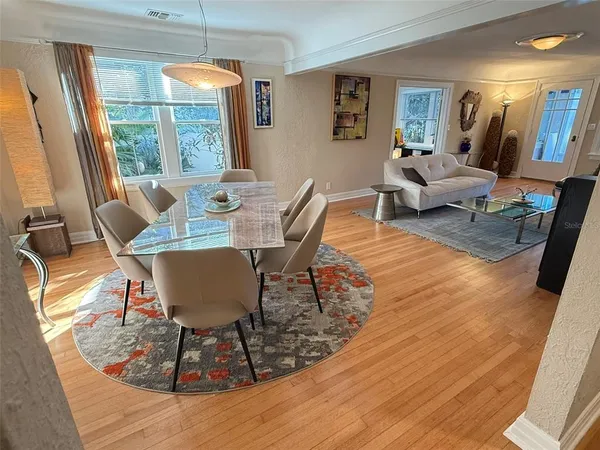 $1,199,000 | 115 21st Avenue Northeast, St. Petersburg, FL 33704