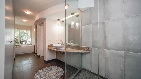 $1,199,000 | 115 21st Avenue Northeast, St. Petersburg, FL 33704