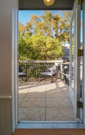 $1,199,000 | 115 21st Avenue Northeast, St. Petersburg, FL 33704
