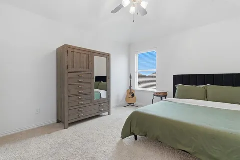 $600,000 | 1425 5th Street, Argyle, TX 76226