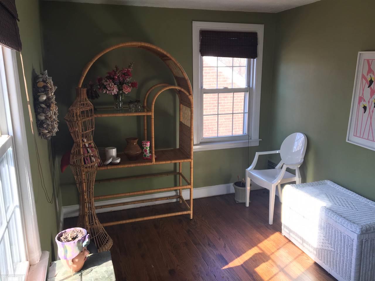 1737 Hampton Road Grosse Pointe Woods, MI 48236 - Photo 16 of 23