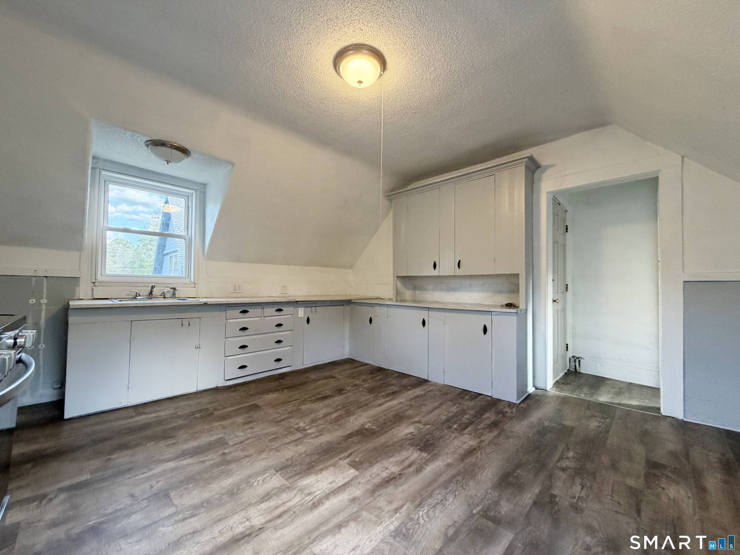 21-23 George Street Putnam, CT 06260 - Photo 15 of 27
