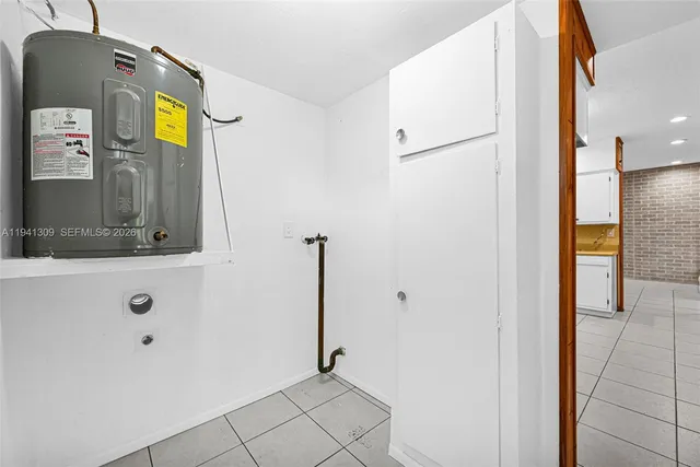 $439,000 | 6828 Northwest 13th Street, Plantation, FL 33313