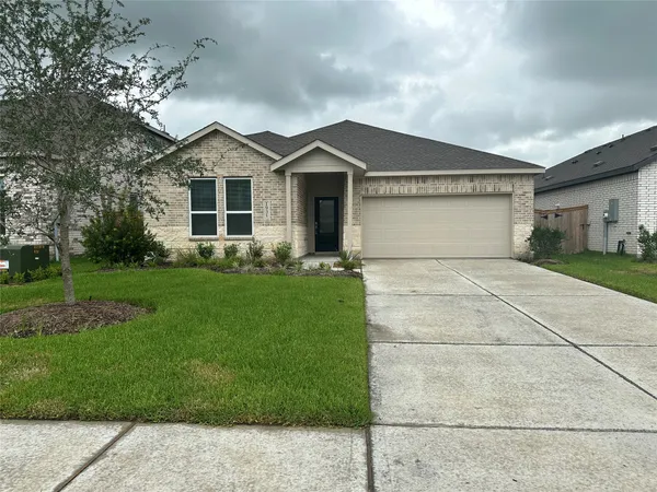 $252,991 | 1931 Stargazer Lane, Angleton, TX 77515