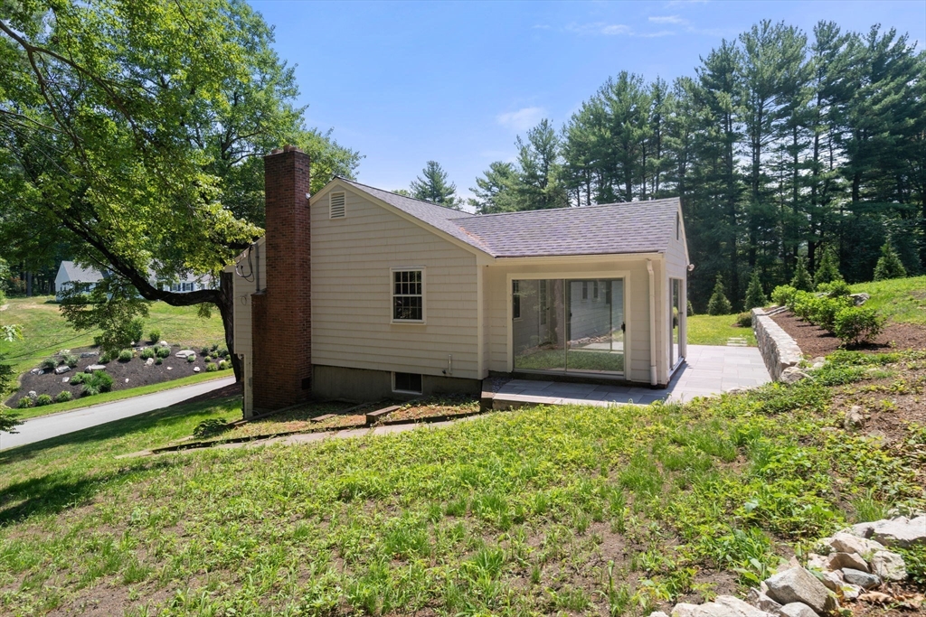 13 Valley Road Dover, MA 02030 - Photo 31 of 33